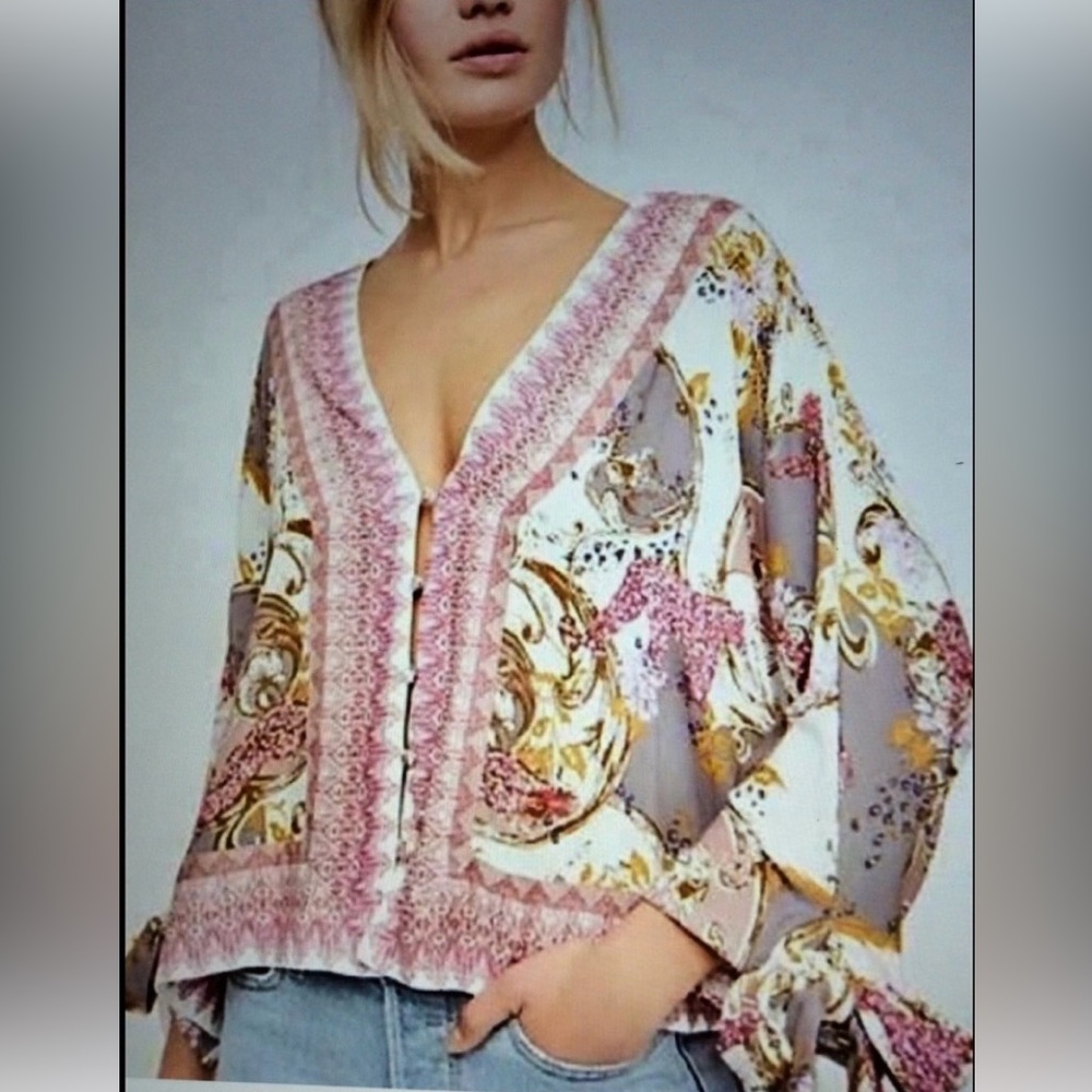 FREE PEOPLE Catch me if you can Top in Ivory